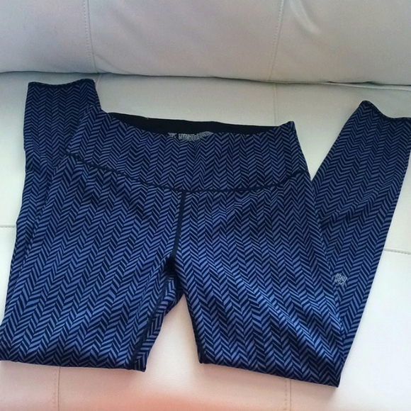 Victoria's secret leggings women's medium - Picture 1 of 4